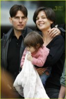suri-cruise-zoo-01.jpg