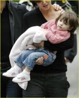 suri-cruise-zoo-08.jpg