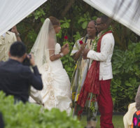 Bobby Brown and Alicia Etheredge3  married in 2012 in Honolulu, Hawaii Credit dailymail.jpg