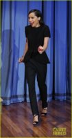 zoe-kravitz-late-night-with-jimmy-fallon-visit-02.jpg