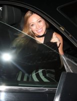 Hilary+Duff+Celebs+Grab+Dinner+Madeo+5t_riGdf0nax.jpg