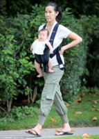 Lisa Ling debuted her baby1.jpg