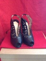 10 louboutin.JPG