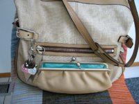 BonnieStrawToteLegWallet_IceCreamFob_006.jpg