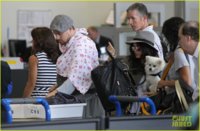 channing-tatum-jenna-dewan-tatum-lax-departure-with-baby-everly-08.jpg
