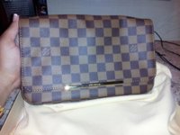 ImageUploadedByPurseForum1373839400.212954.jpg