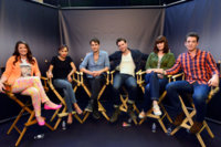 Zoe+Kravitz+Divergent+Cast+Gathers+Comic+Con+Ft07ra9GMBMx.jpg