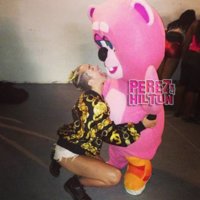 miley-cyrus-licking-teddy-bear-instagram-watermark__oPt.jpg