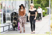 vanessa-hudgens-fyf-fest-bliss-with-stella-03.jpg