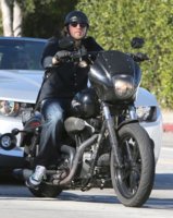Charlie+Hunnam+Rides+Motorcycle+Instead+Going+z0gBiJXSYLrl.jpg