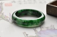 green bangle.jpg