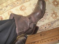 Frye_8G_left.jpg