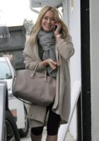 Hilary+Duff+Going+To+The+Gym+2SeIRynF73mx.jpg
