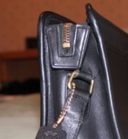 9820_Swagger-zipper-e.jpg