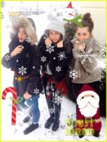 miley-cyrus-cant-get-to-boston-jingle-ball-frees-her-nipples-04.jpg