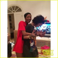 rihanna-is-a-red-nosed-reindeer-at-her-christmas-eve-party-09.jpg