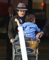 Orlando+Bloom+Son+Flynn+Arriving+Flight+LAX+OoXpcwI7803x.jpg