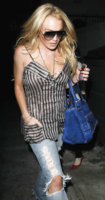 lindsay-lohan-jimmy-choo-bag5.jpg