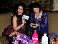 vanessa-hudgens-kate-mara-celebrate-valentines-day-early-01.jpg