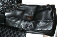 How to Remove Scratches from Chanel Lambskin Bags in a Few Simple Step –  Luxegarde