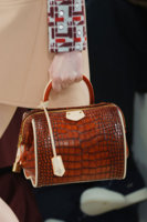 542_Louis_Vuitton_Fall_2014_Details_6QWvbCIH6-1l.jpg