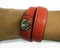 bracelet002.jpg