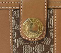 snap head-wallet_40455.jpg