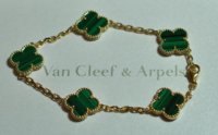 malachite bracelet.jpg