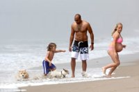 article-2607115-1D2A6DDD00000578-805_634x422.jpg