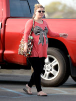 1398090806_kelly-clarkson-article.jpg