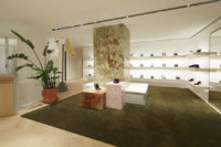 c__line_s_installe_avenue_montaigne_703207801_north_883x.1.jpeg