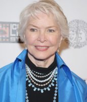 0305-ellen-burstyn-the-exorcist-now-photos-768-now-480w.jpg