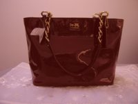 CrimsonPatMadisonTote20484_002.jpg