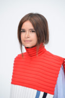 Miroslava+Duma+Chanel+Front+Row+Paris+Fashion+8JWpOy-ZXuEx.jpg