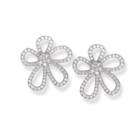 VCARF99000_VanCleefArpels_Flowerlace-small-earclips-1.png