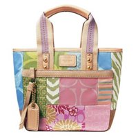 1481_hamp wknd ptchwk sm tote-d1.jpg