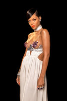Rihanna+amfAR+Inspiration+Los+Angeles+Dinner+JTHii2zIPvjx.jpg