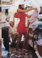 US Elle Dec 2001.jpg