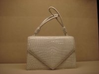 Bottega Veneta 06930_2000x2000_130KB.jpg