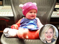 kelly-clarkson-1-600x450.jpg