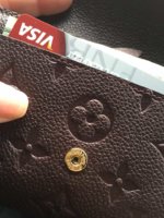 Snap on my curieuse wallet seems loose?
