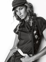 giselebundchen-vogueuk03-780x1040.jpg