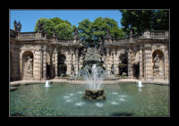 zwinger-brunnen-am-nymphenbad-fbe8af55-ddf6-47a3-b5be-85472d91675a.jpg