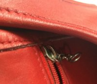9134_J4K-FAKE-YKK-HippieFlap-red-d.jpg