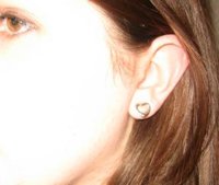 earring1.JPG