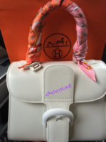 ImageUploadedByPurseForum1436973132.983980.jpg