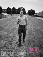 charlie-hunnam-king-arthur-movie-entertainment-weekly-cover-first-look-photo-gallery-7__oPt.jpg