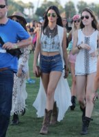 kendall-jenner-selena-gomez-coachella-2014-first-weekend-2.jpg