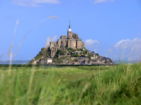 300px-Mont_Saint_Michel_bordercropped.jpg