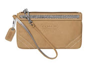 6F36_suede beaded wristlet.png